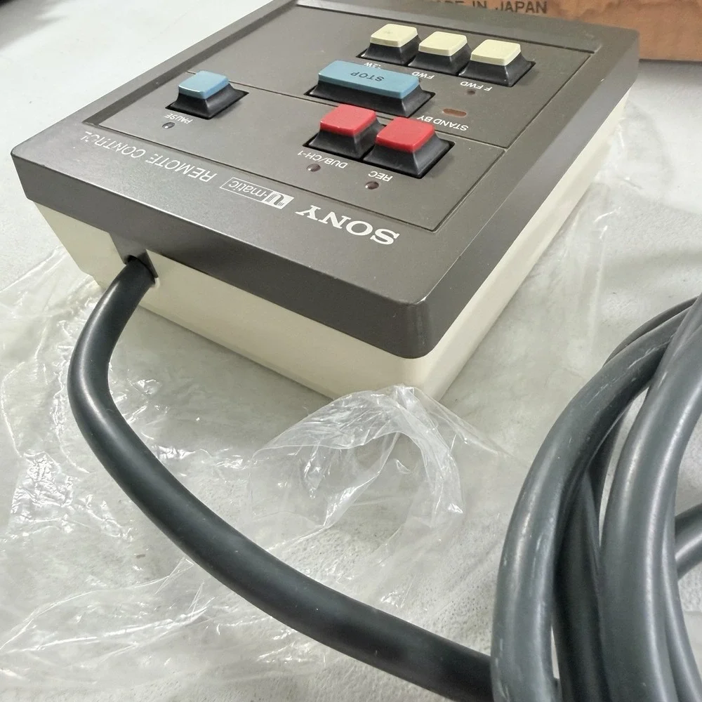 Sony RM-420 U-Matic Remote Control W/ Original Box AS IS‎ UNTESTED
